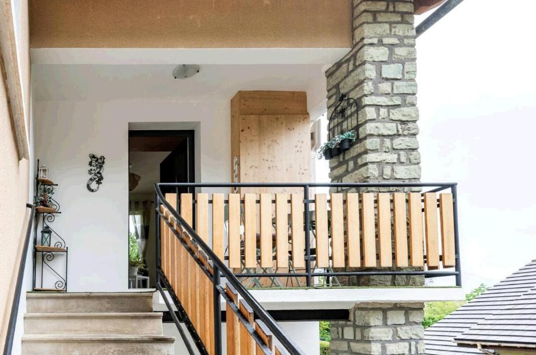 Jolie Appart T4 La Zoune Avec Jardin 8 Personnes Chorges Ngoại thất bức ảnh