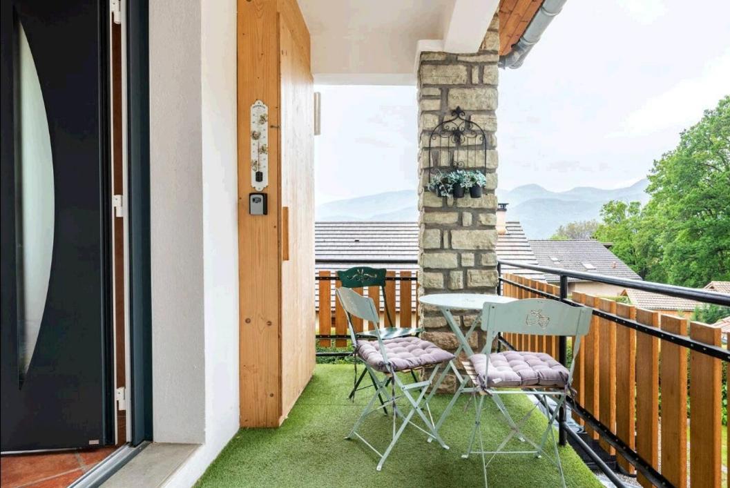 Jolie Appart T4 La Zoune Avec Jardin 8 Personnes Chorges Ngoại thất bức ảnh